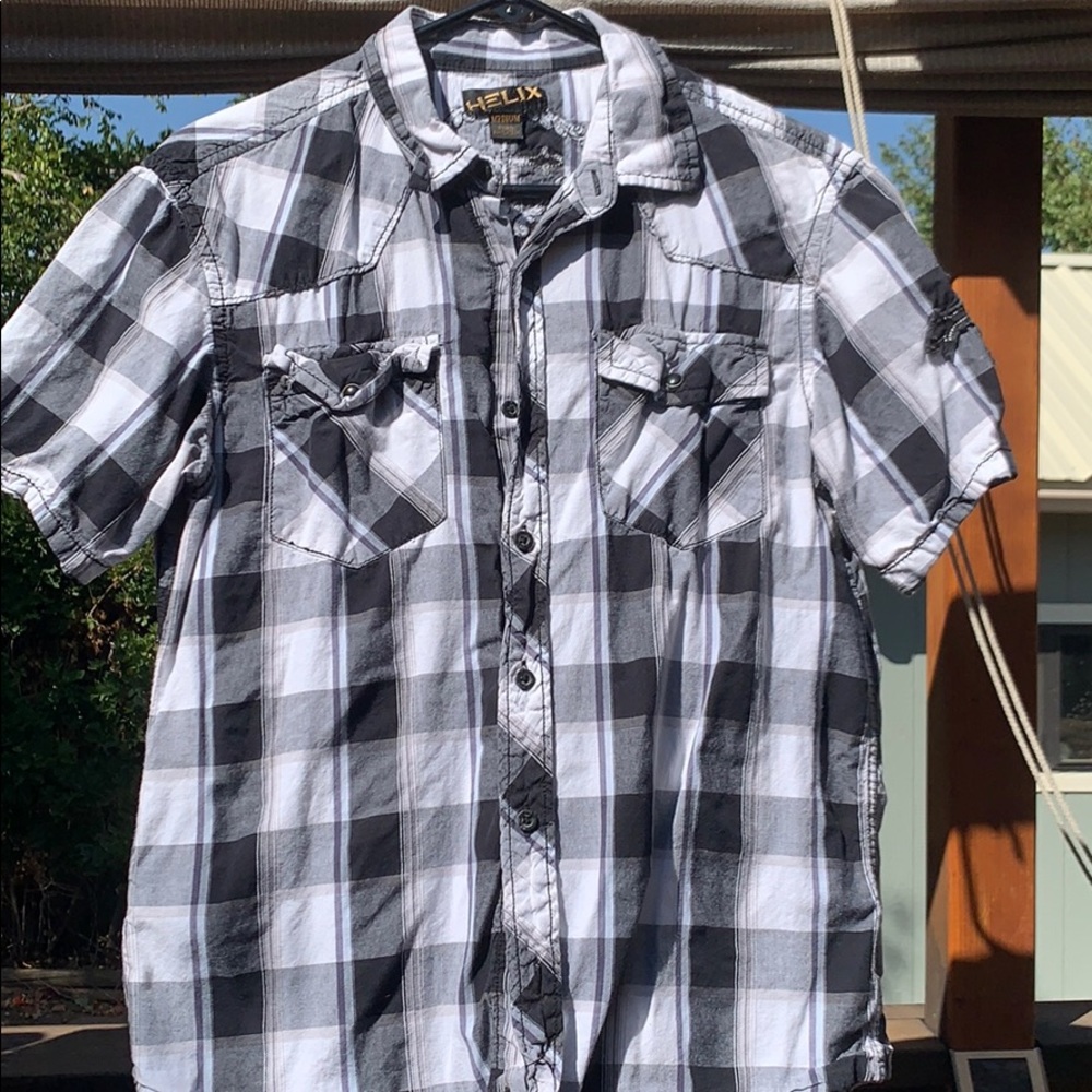 Helix men’s embellished button down